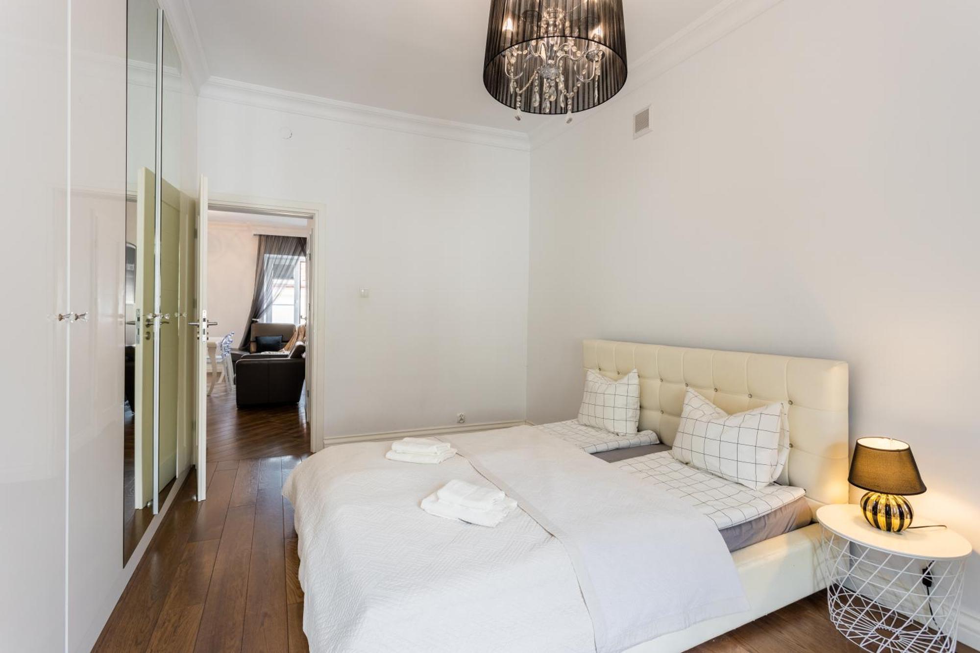 Central Warsaw Apartment - Great Location-Old Town - Podwale Екстер'єр фото